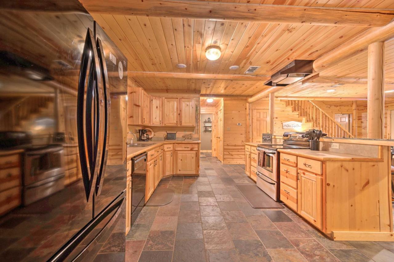 فيلا Broken Bow Retreat On 2 Acres With Hot Tub And Deck! المظهر الخارجي الصورة