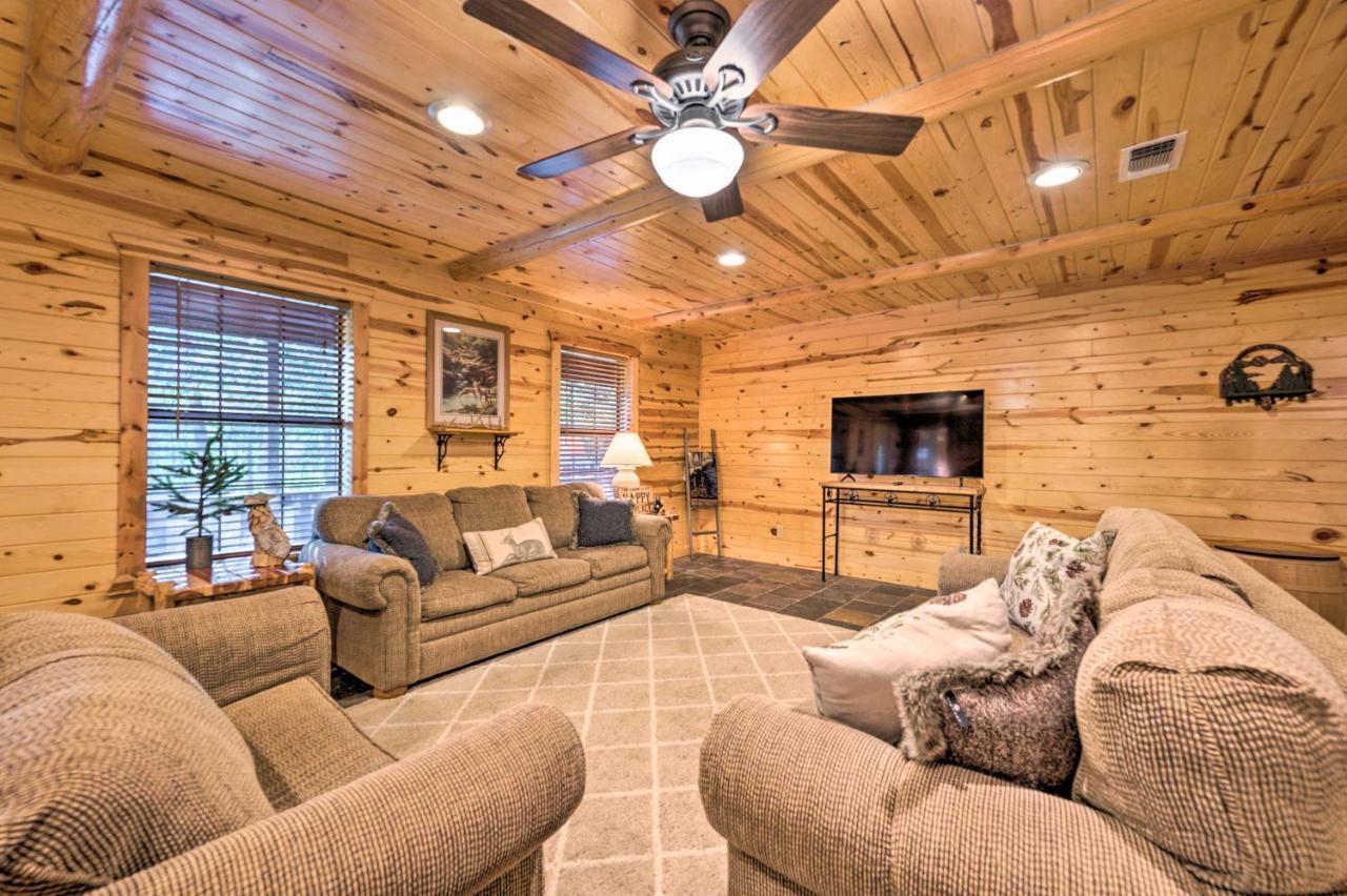 فيلا Broken Bow Retreat On 2 Acres With Hot Tub And Deck! المظهر الخارجي الصورة